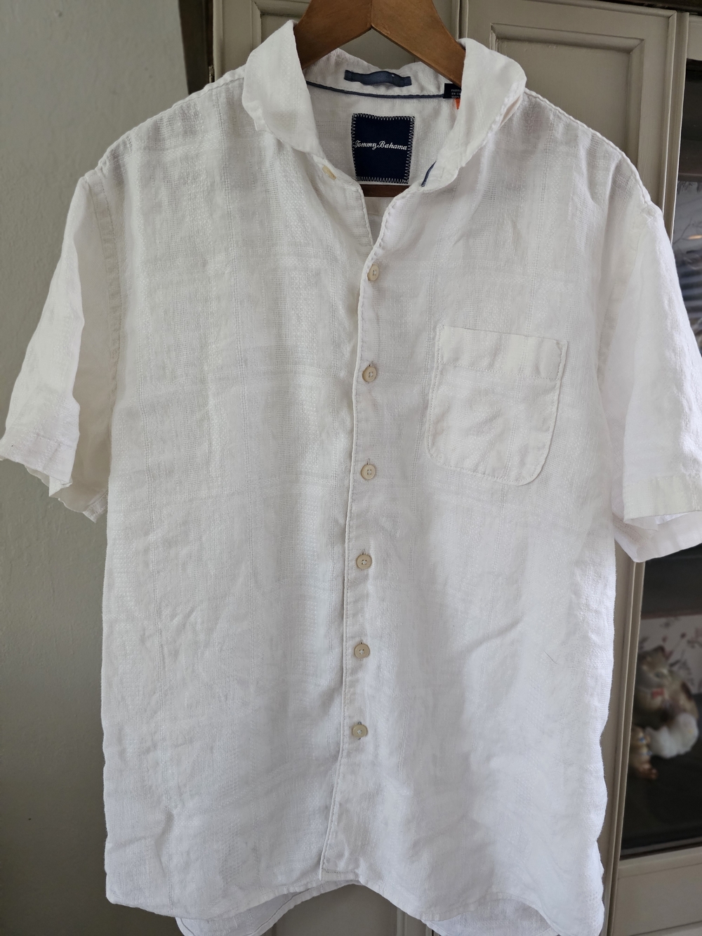 Tommy Bahama White Linen Short Sleeve Button-Down Shirt